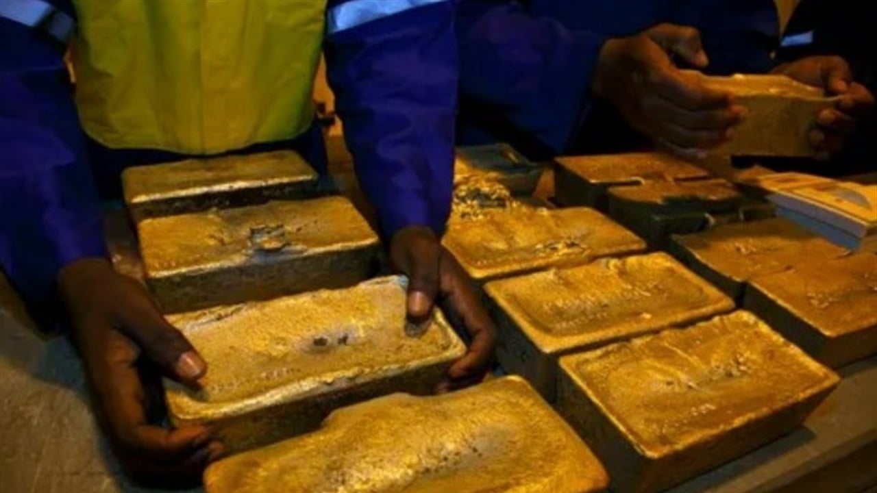 أسعار الذهب تنخفض بأكثر من 3%