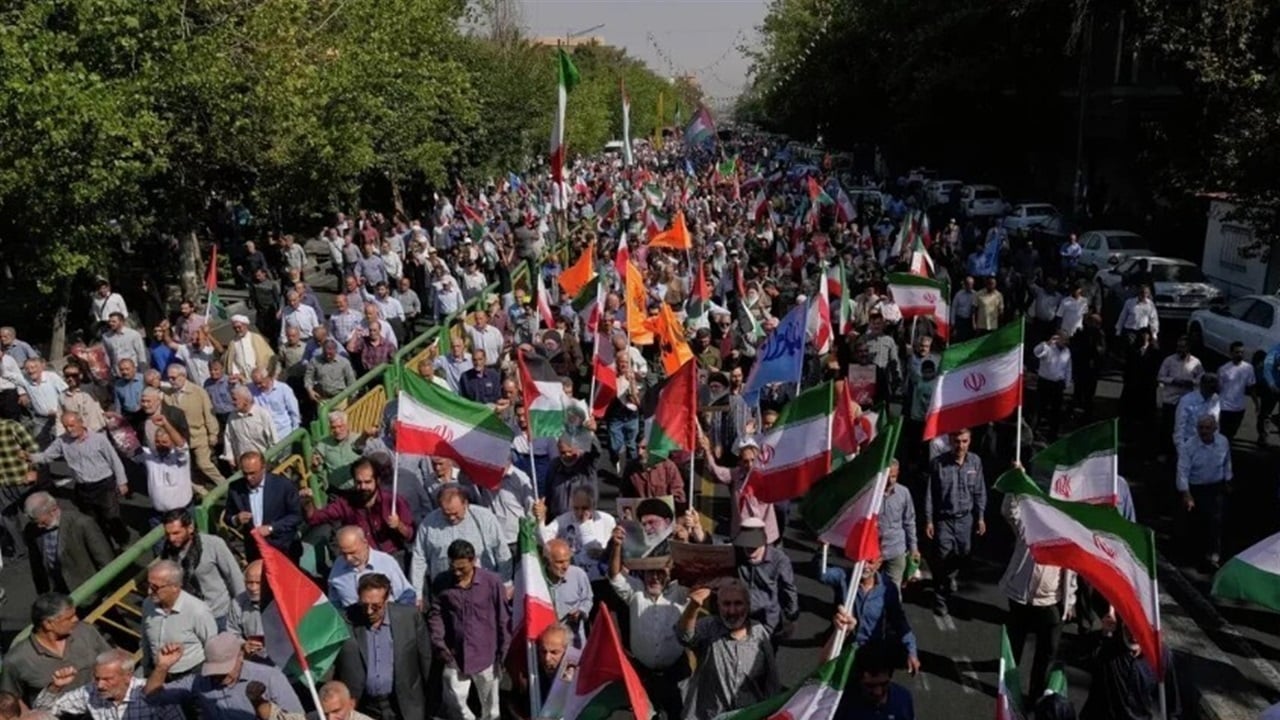 احتجاجات في طهران على تدهور الريال الإيراني