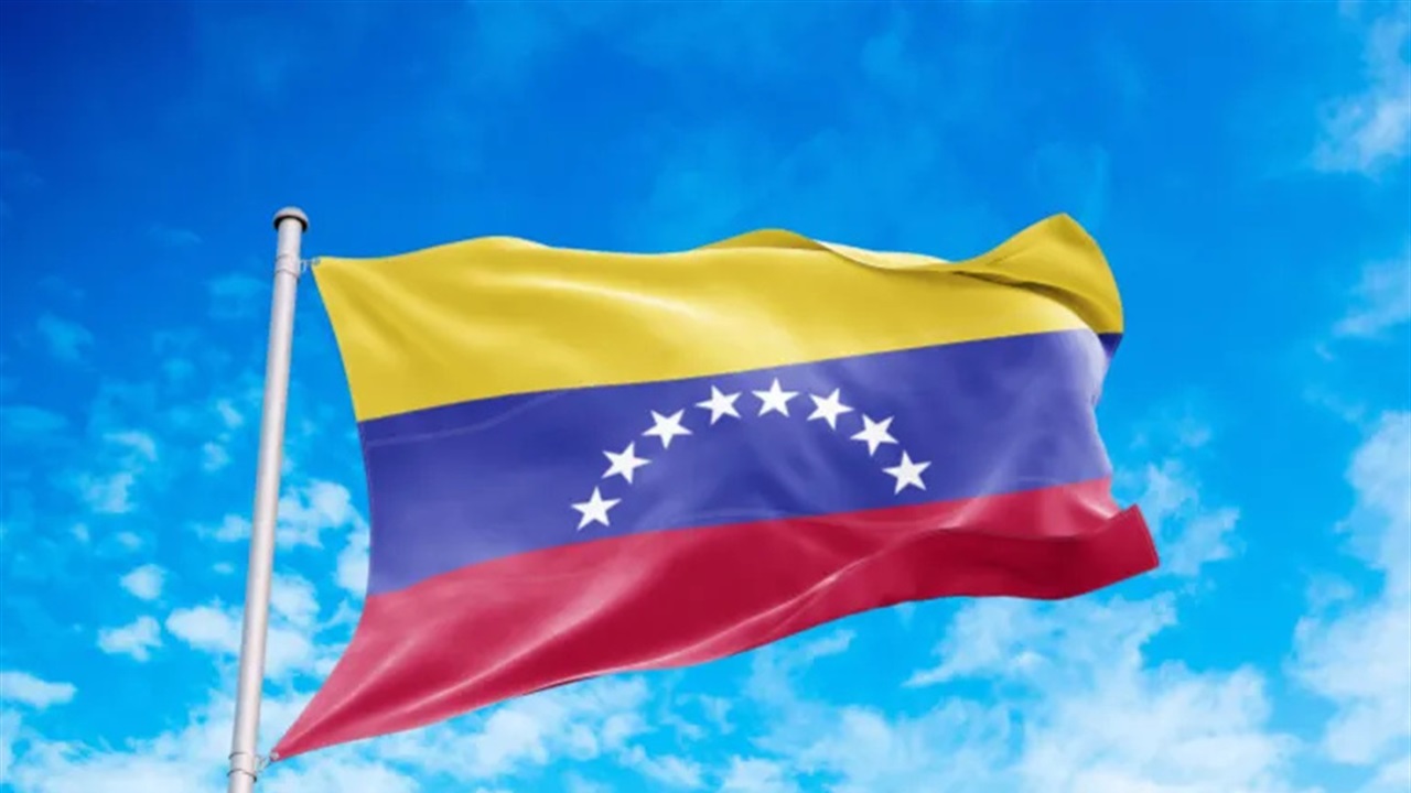 بالفيديو.. الانفجارات في فنزويلا