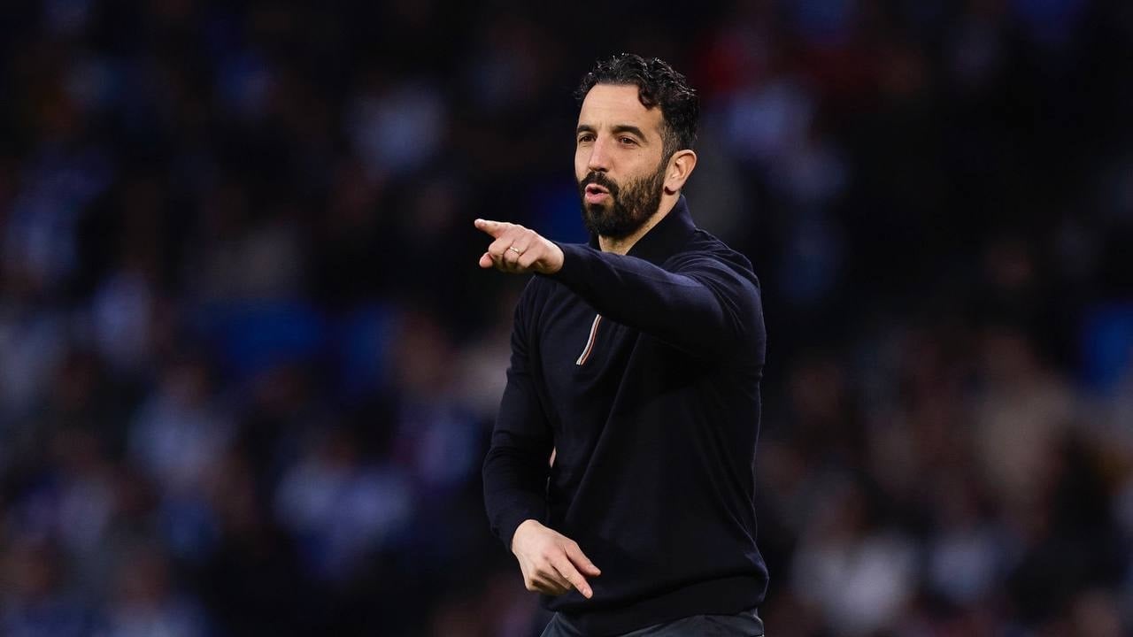 مانشستر يونايتد يُقيل المدرب روبن أموريم بعد تصريحات "مثيرة"