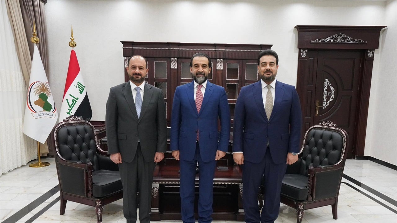 الحلبوسي يهنئ عمر دبوس لانتخابه محافظاً للأنبار