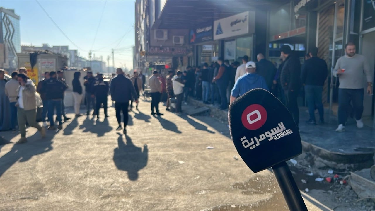 التعرفة الجمركية الجديدة تشعل سوق الهواتف النقالة.. وتجار يناشدون الحكومة 