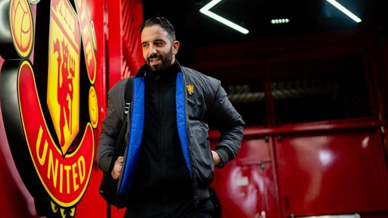 كم بلغت تكلفة إقالة روبن أموريم من يونايتد؟ 