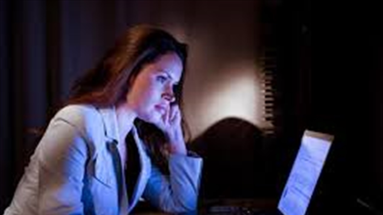 ليوم عمل أكثر حيوية وتوازن.. اتبع هذه الخطوات 