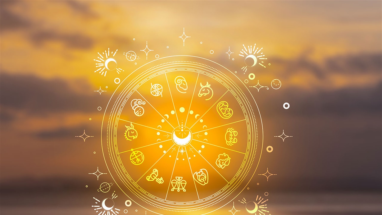 هل سيبتسم الحظ لك اليوم؟ توقعات الأبراج ليوم الخميس 8/1/2026 تكشف كل شيء!