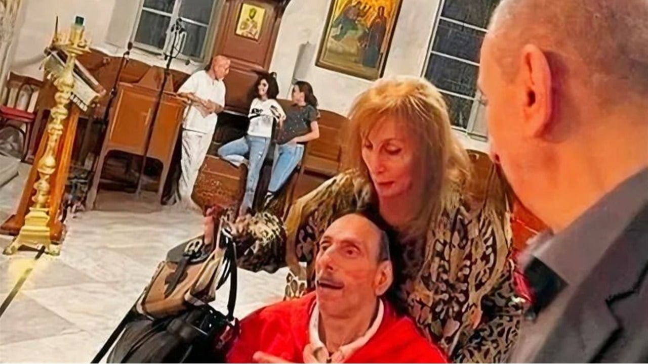 من جديد.. فيروز تفجع بوفاة نجلها الثاني هلي الرحباني