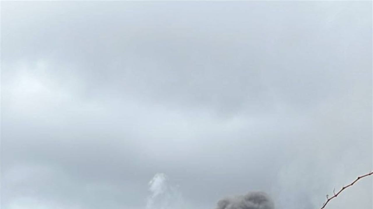 الآن.. سلسلة غارات إسرائيلية عنيفة تستهدف جنوب لبنان والبقاع 