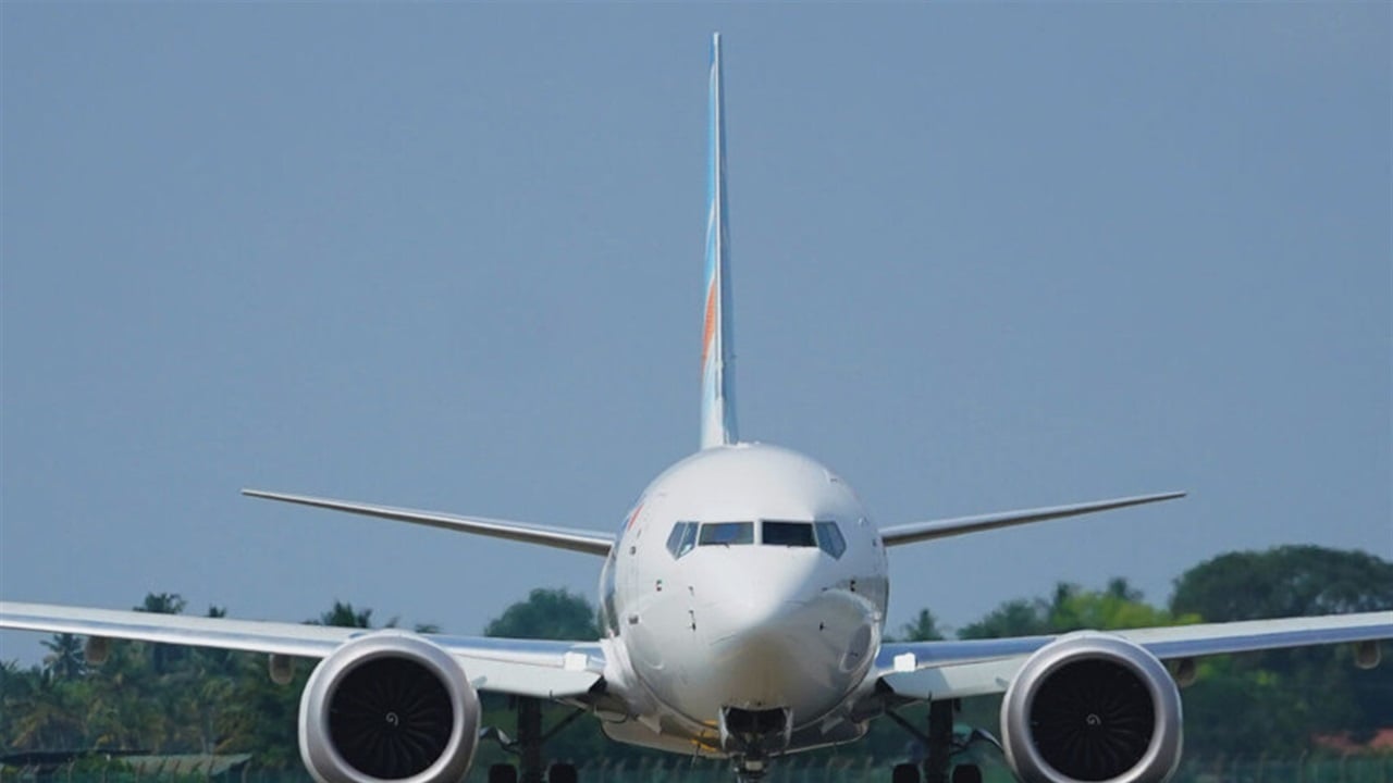 شركات طيران تلغي رحلاتها من والى إيران