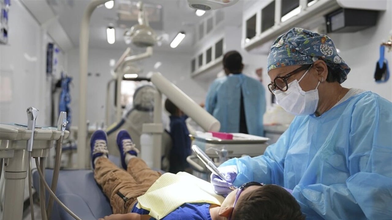 قرار بريطاني يثير المسلمين واليهود