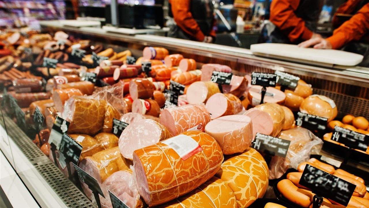 مواد حافظة شائعة في غذائنا.. ارتباط مقلق بالسرطان والسكري