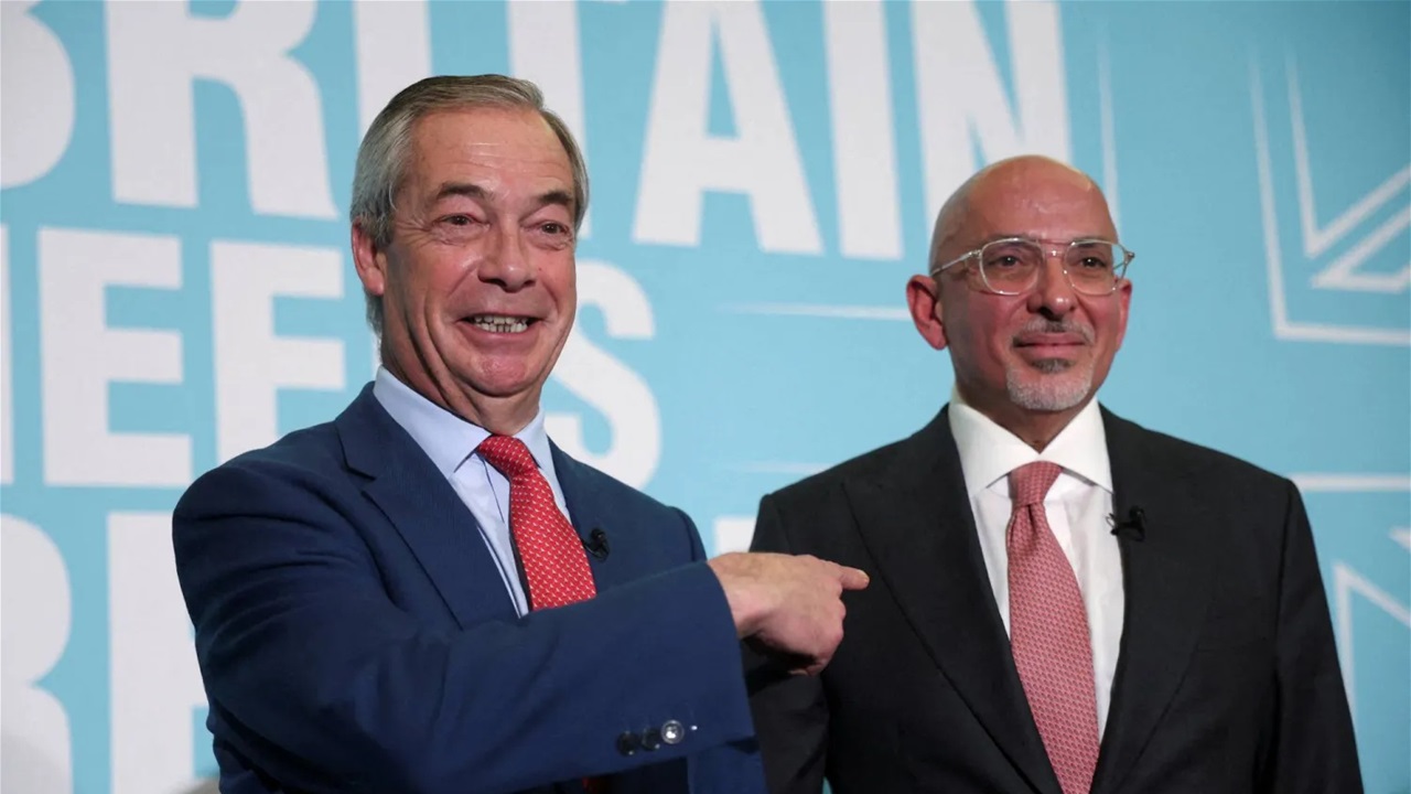 انشق وانضم لحزب يعاديه.. بريطانيا "حائرة" بسياسي من أصول عراقية بسبب "انقلاب مواقفه"