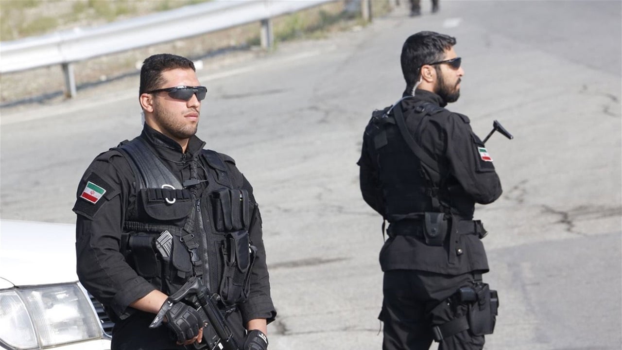 الشرطة الإيرانية تعلن اعتقال 297 متورطا في الاضطرابات الأخيرة