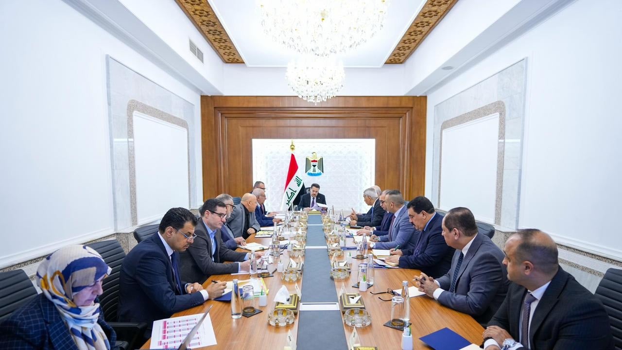 السوداني يوجه بالاعتماد الكلي على "المقاييس الذكية" وتطوير ملف جباية الكهرباء