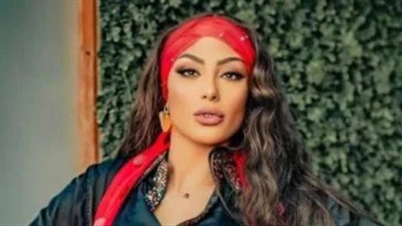 المخدرات تطيح براقصة مصرية