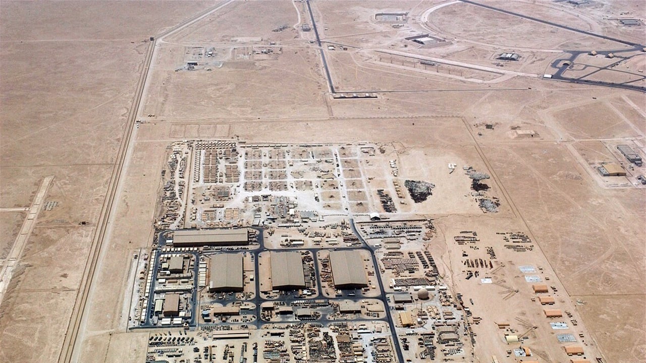 بريطانيا تسحب أفرادها من القواعد العسكرية بقطر