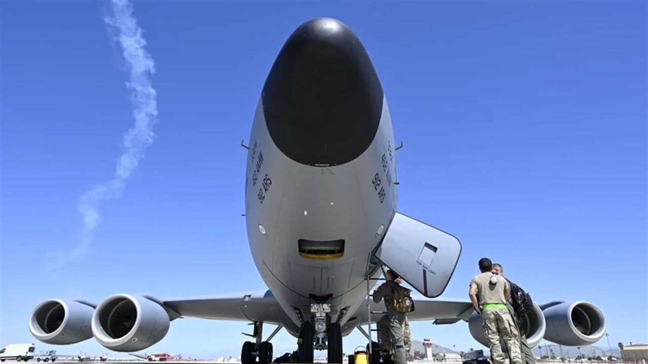 إقلاع 6 طائرات تزويد بالوقود من قاعدة العديد في قطر