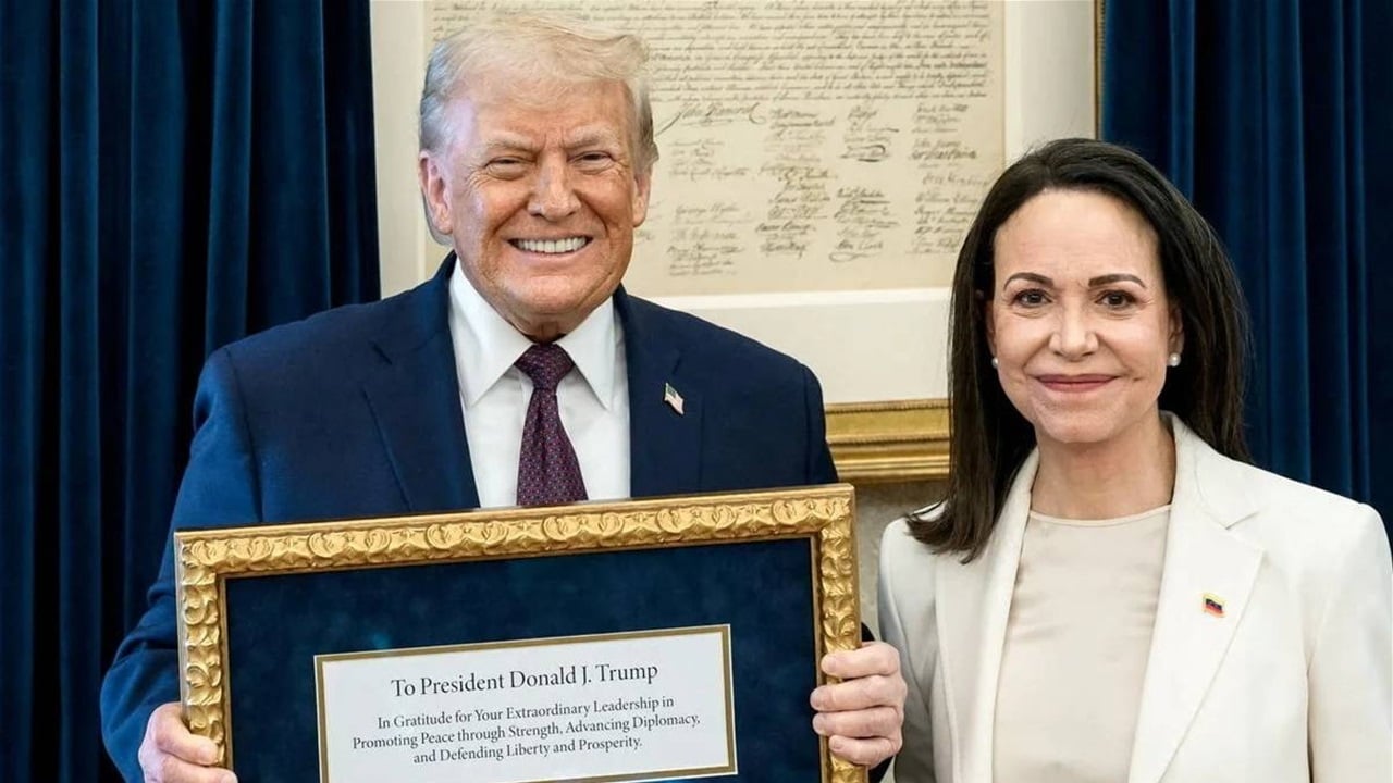 المعارضة الفنزويلية ماتشادو تهدي ترامب "ميدالية جائزة نوبل للسلام"