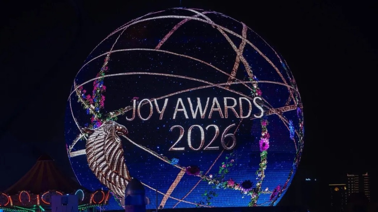 النجوم يحتفلون بفعالية جوي أووردز 2026 في السعودية… والعراق غائب عن الترشيحات والجوائز!