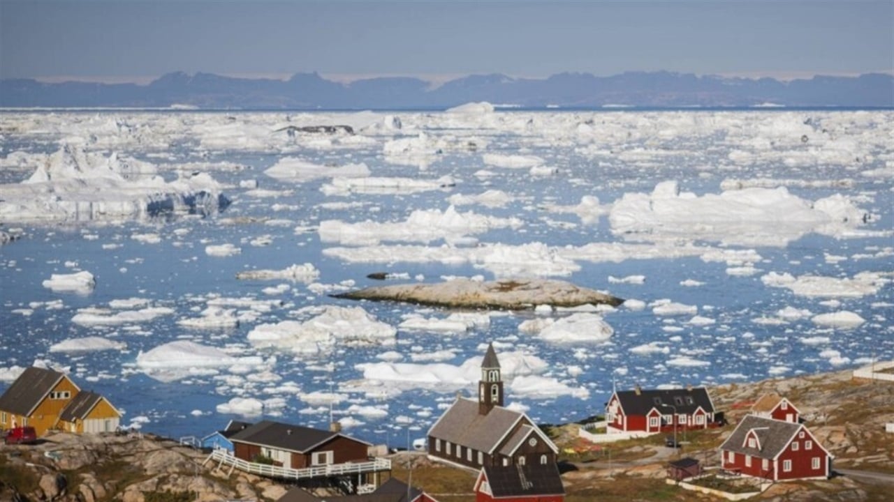 غرينلاند تصدر إرشادات لسكانها تحسبا لغزو أمريكي