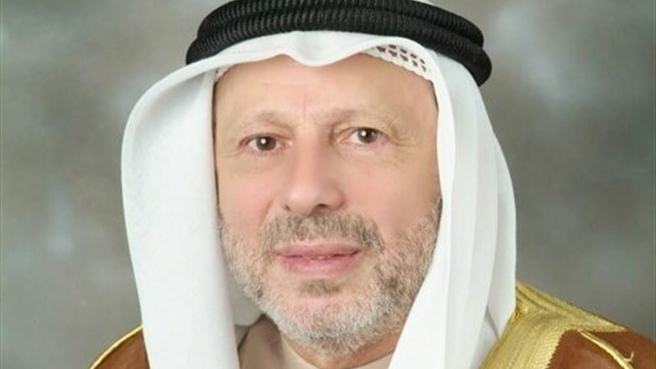 بعد قرار سحب الجنسية منه.. حكاية الأسطورة أحمد الطرابلسي