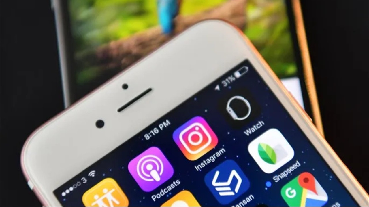 "إنستغرام" يدعم احتجاجات إيران بميزة جديدة