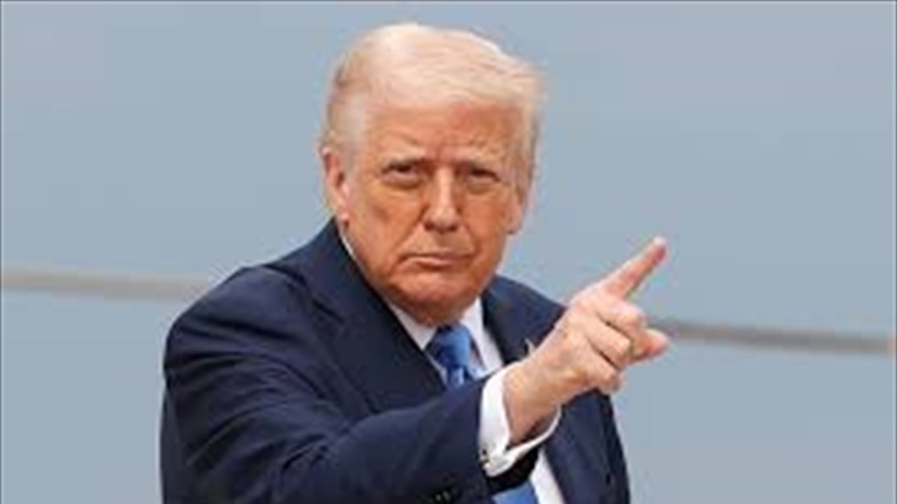 ترامب: اسطول حربي "رائع" إضافي يتجه نحو ايران