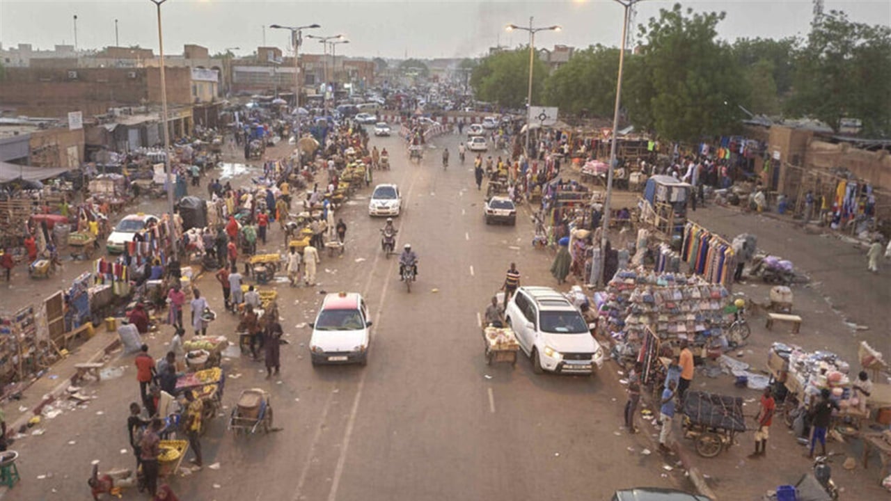 داعش تتبنى الهجوم على مطار نيامي