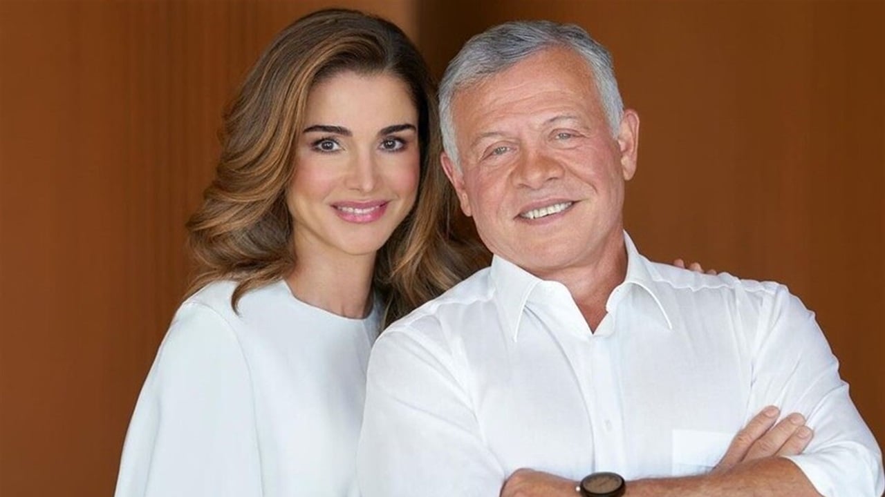 تهنئة مميزة من العائلة.. الأردن يحتفي بعيدي ميلاد الملك
