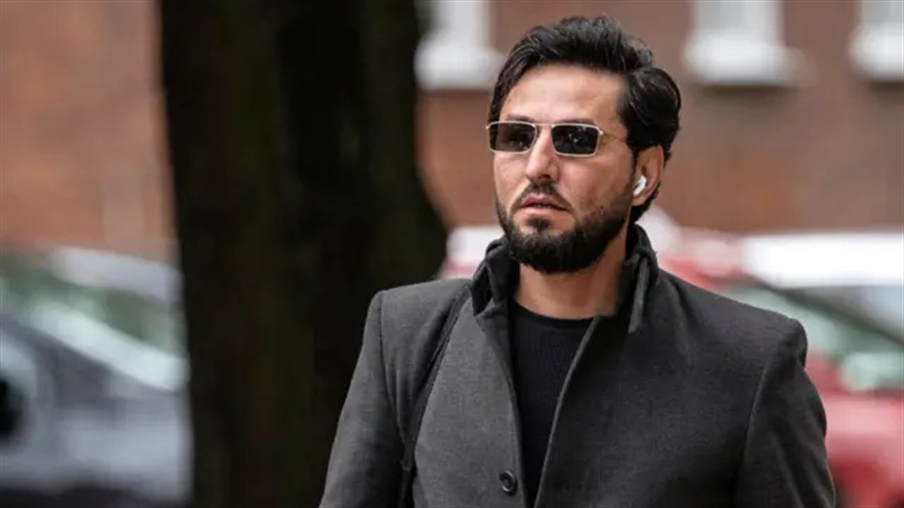 جدل واسع بالتواصل الاجتماعي بعد كتابة "الشهيد البطل" على قبر حارق القرآن سلوان موميكا