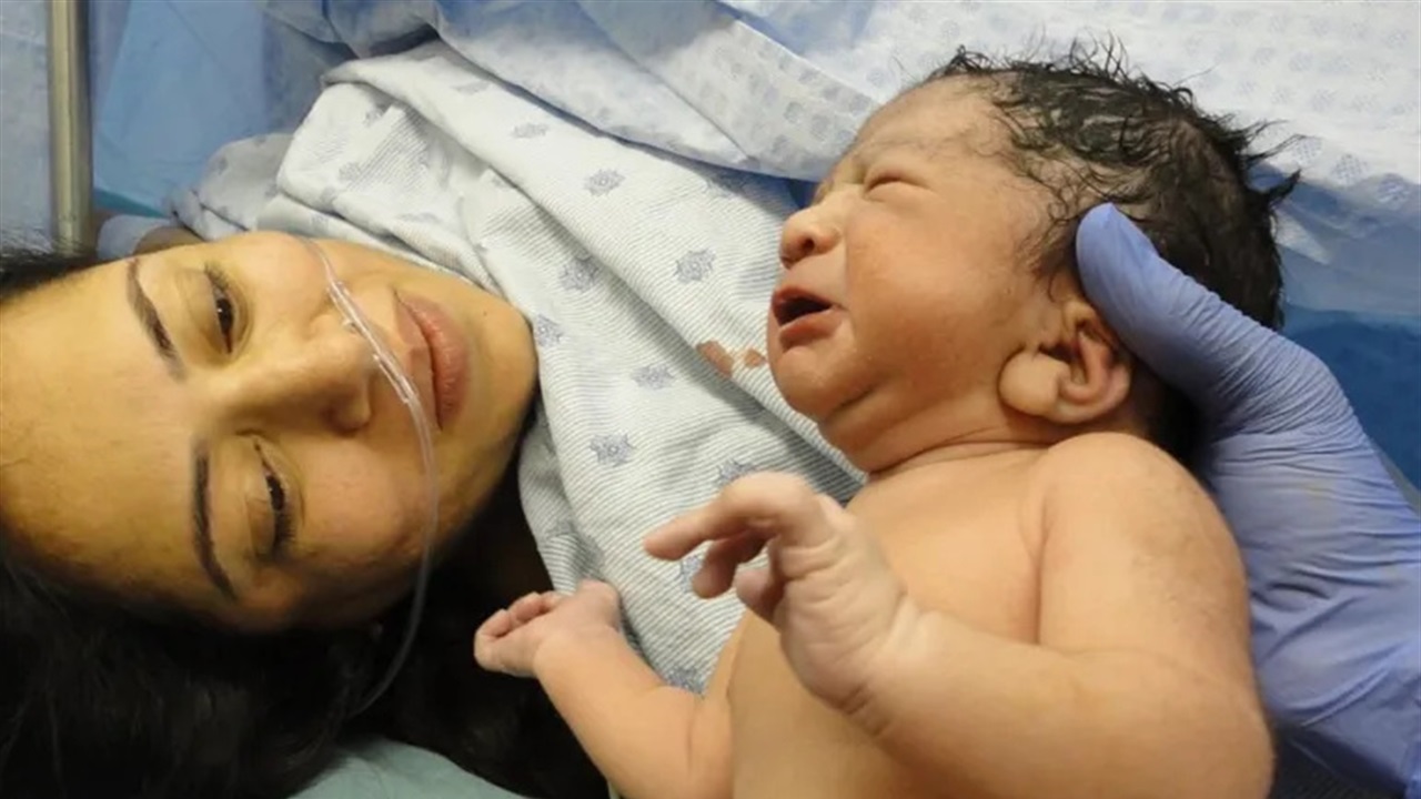 94% من اطفال العراق يولدون بالمستشفيات.. و6% لا يزالون على يد "الجدات"