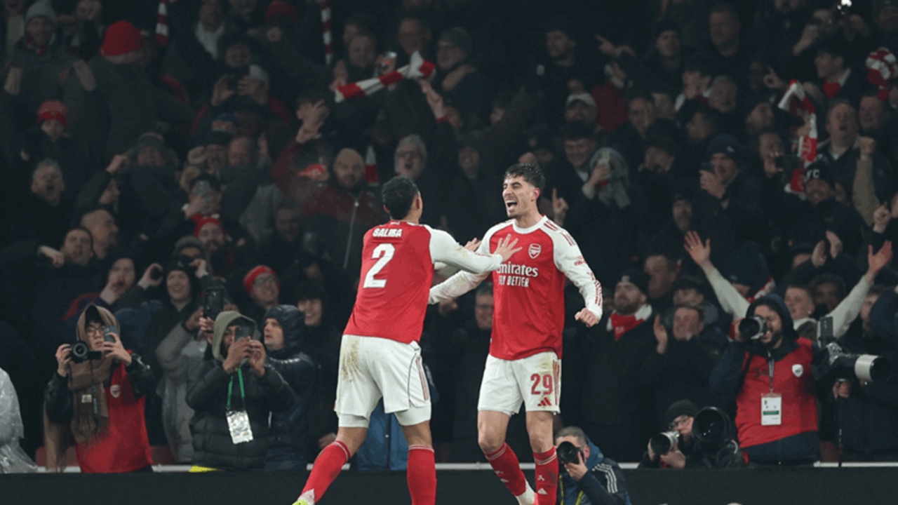 أرسنال يطيح بتشيلسي ويبلغ نهائي كأس الرابطة