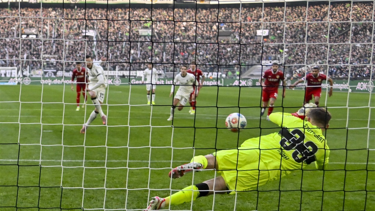 "الخيول المصطفة".. الفيفا يتحرك لتعديل ركلات الجزاء