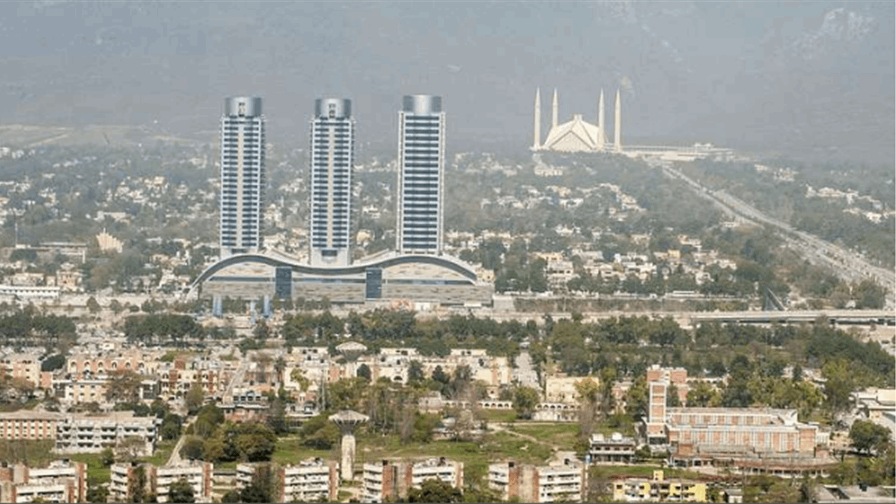 بالصورة.. انفجار في باكستان