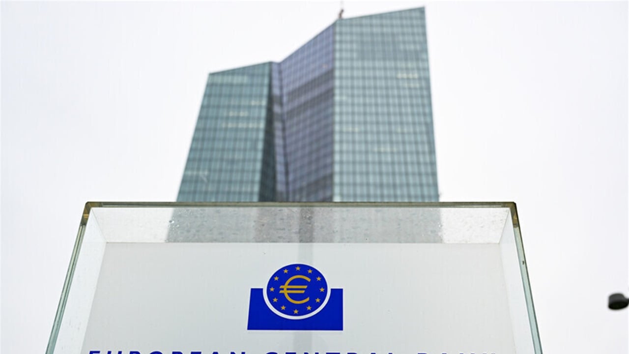 البنك المركزي الأوروبي يصدر بياناً بشأن الارتفاع السريع باليورو