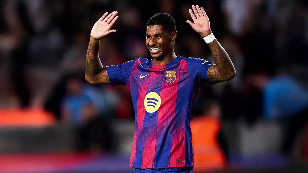 مستقبل راشفورد على المحك بين برشلونة ويونايتد