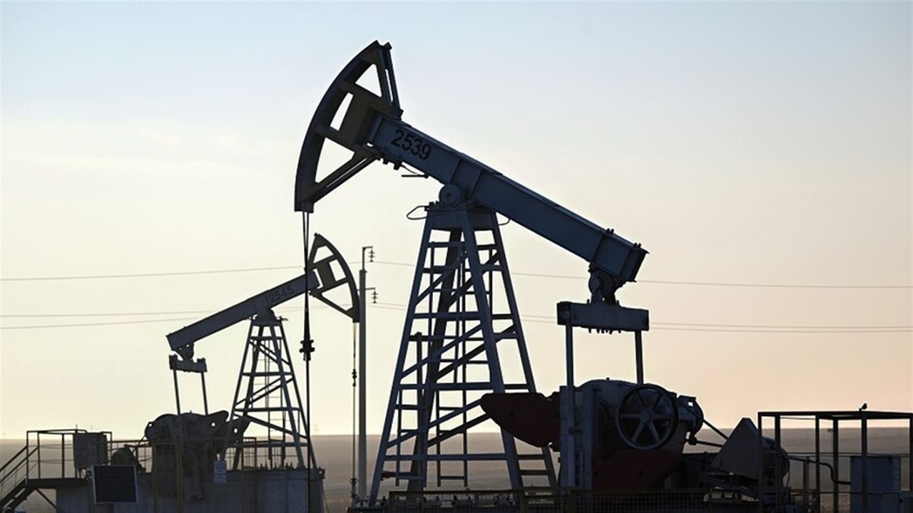 النفط يستقر على خسارتين متتاليتين بفعل "التصريحات المطمئنة" حول ايران