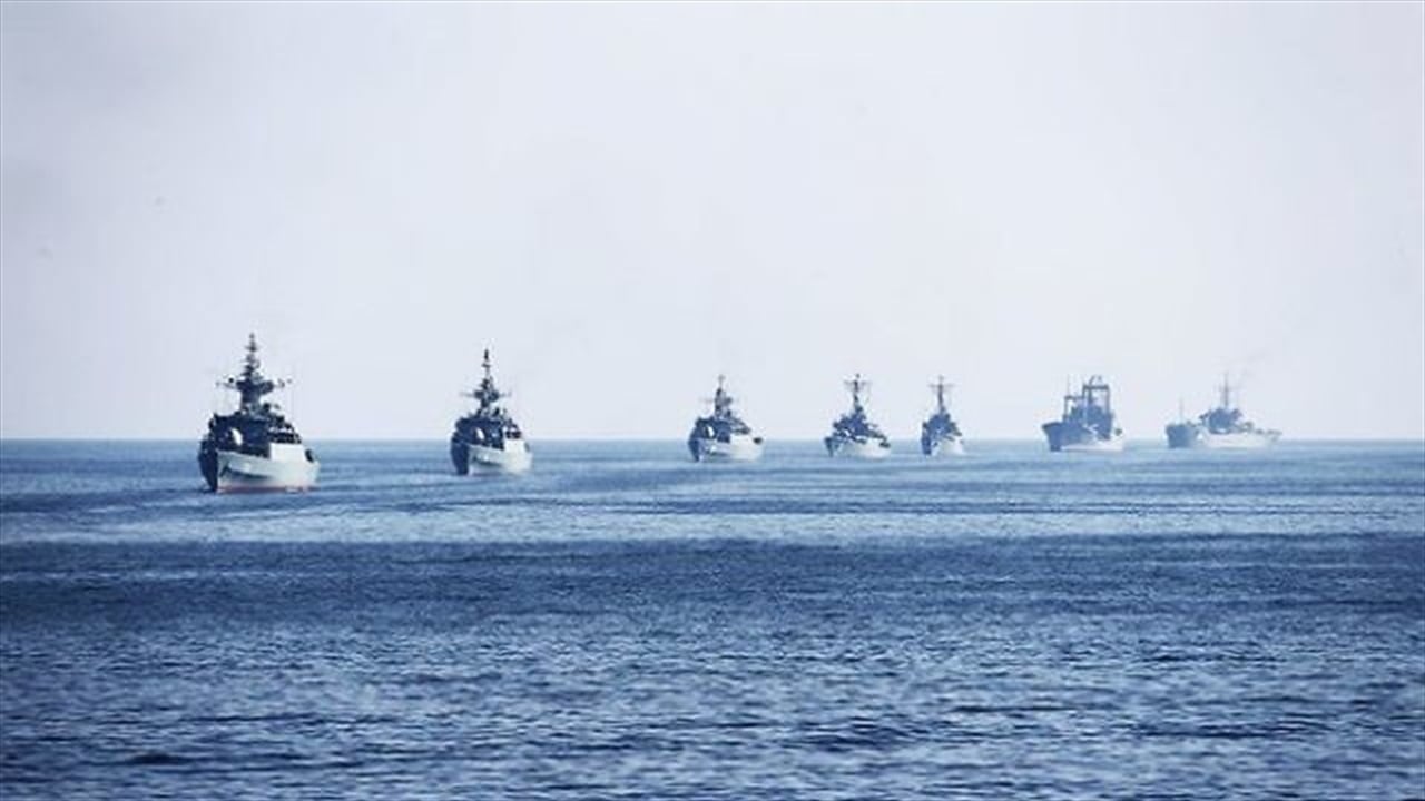 تصعيد خطير.. الحرس الثوري الإيراني يطلق مناورات عسكرية في مضيق هرمز