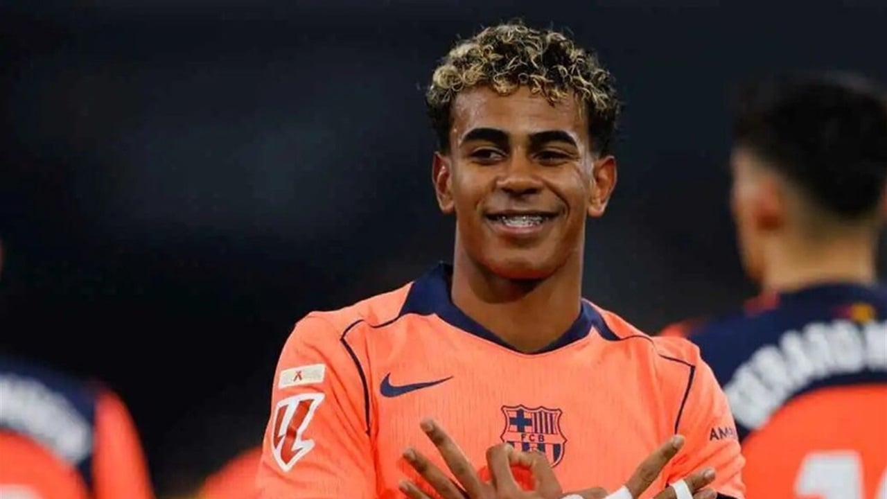 لامين يثير الجدل برسالة غامضة على إنستغرام 