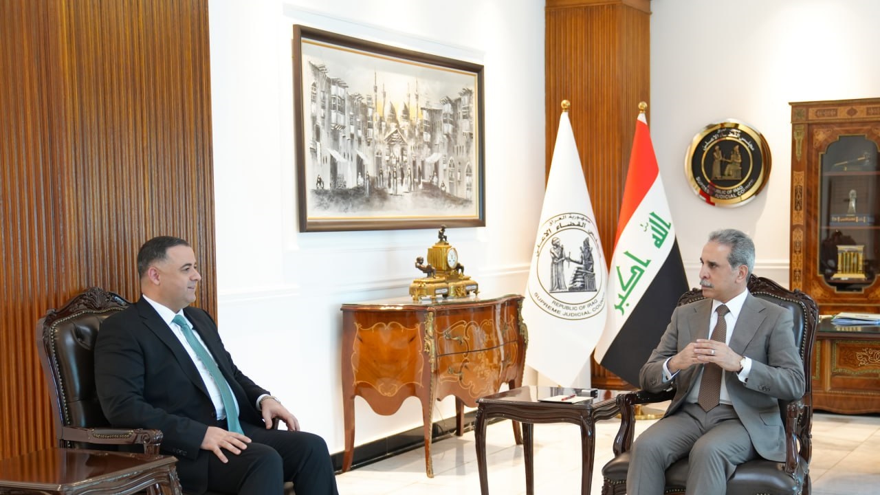 القاضي زيدان والزهوان يبحثان المعالجة القانونية لمشاريع إعمار صلاح الدين المتأخرة