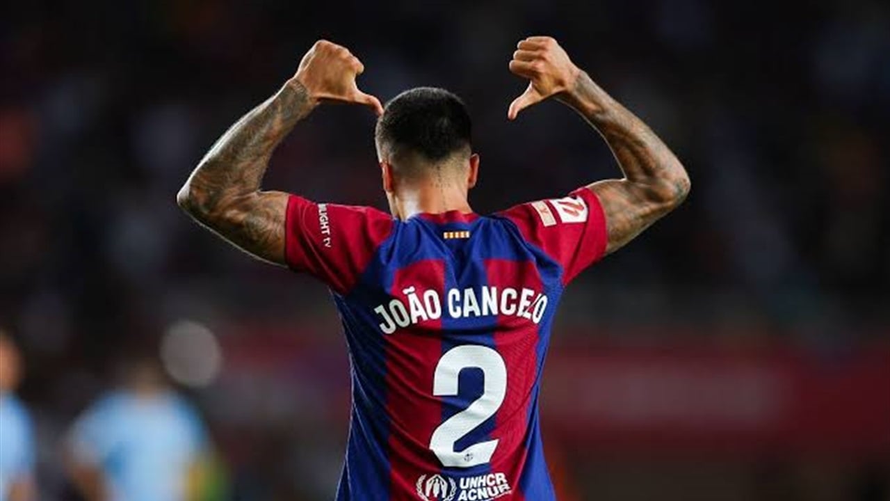 كانسيلو يواجهة عقبة مهمة للانضمام الدائم إلى برشلونة