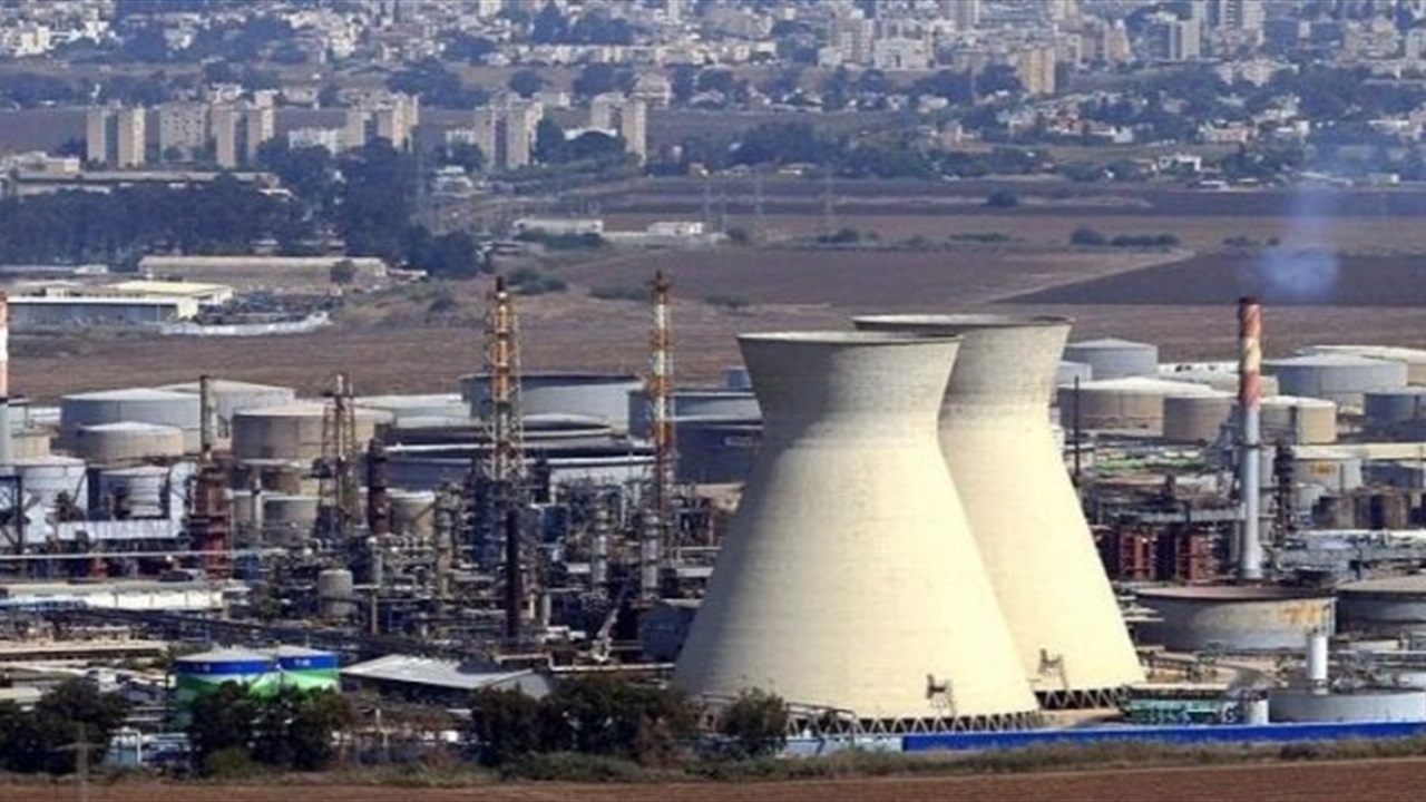 مسؤول إيراني يهدد بضرب مفاعل ديمونا