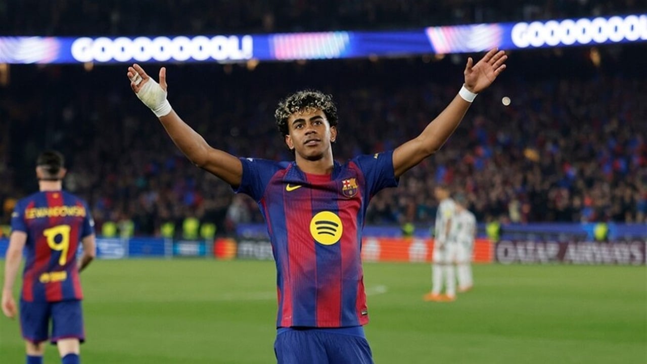 في برشلونة.. صفقة تاريخية تلوح بالأفق بطلها لامين جمال