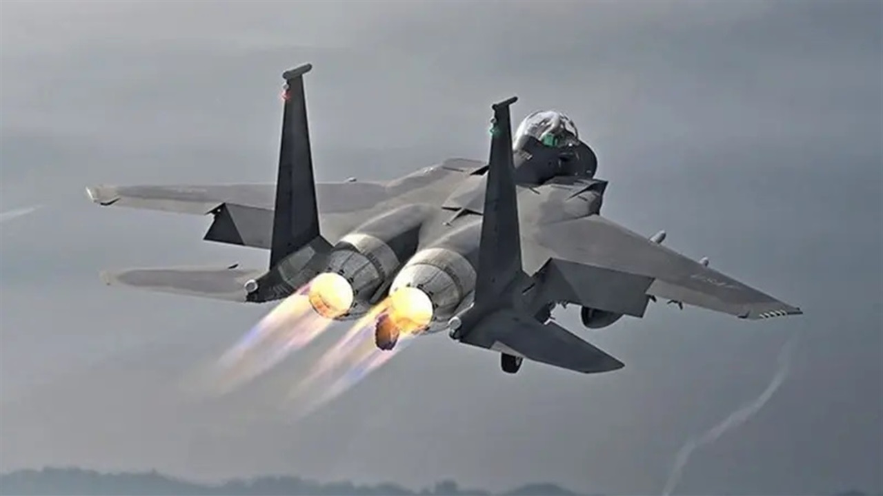 الجيش الأمريكي يكشف حقيقة سقوط طائرة في الكويت