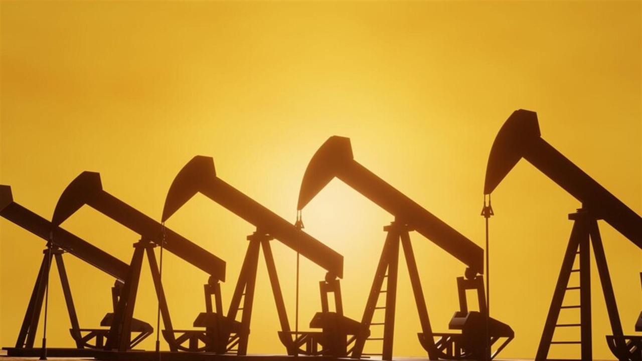 النفط الأميركي فوق 100 دولار لأول مرة منذ 2022