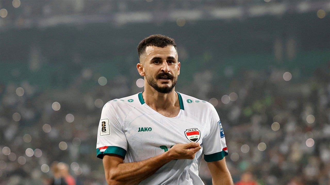 في صورة واحدة.. ايمن حسين مع هالاند ومبابي وساديو ماني