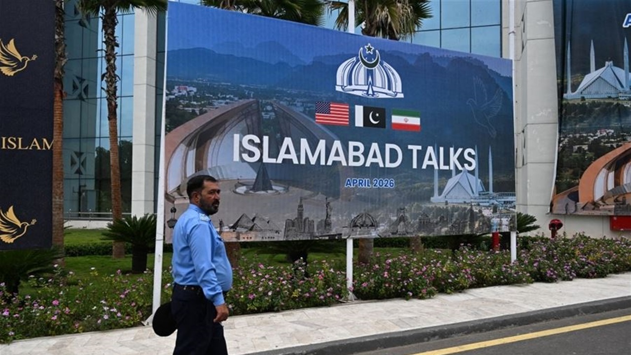 الان.. انطلاق محادثات إسلام آباد بلقاء بين رئيس الوزراء الباكستاني والوفد الأمريكي