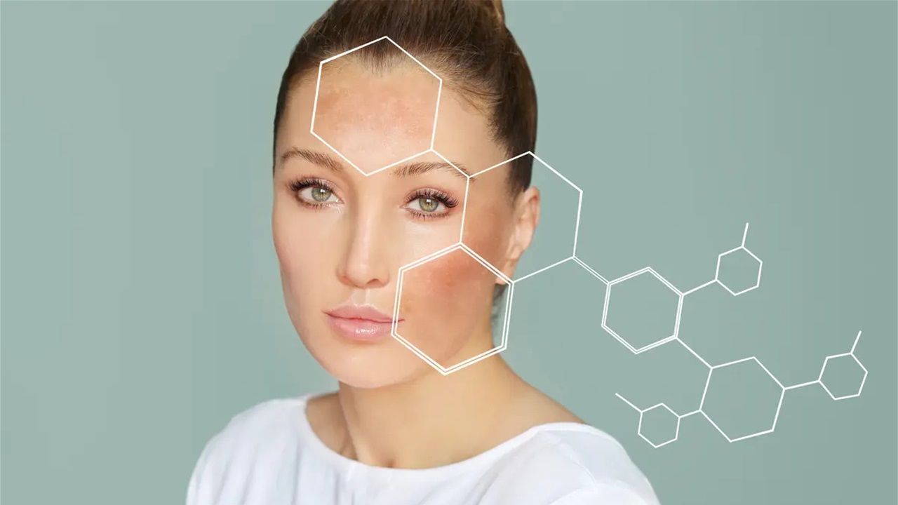 وداعا للبقع الداكنة… وصفات طبيعية لبشرة صافية