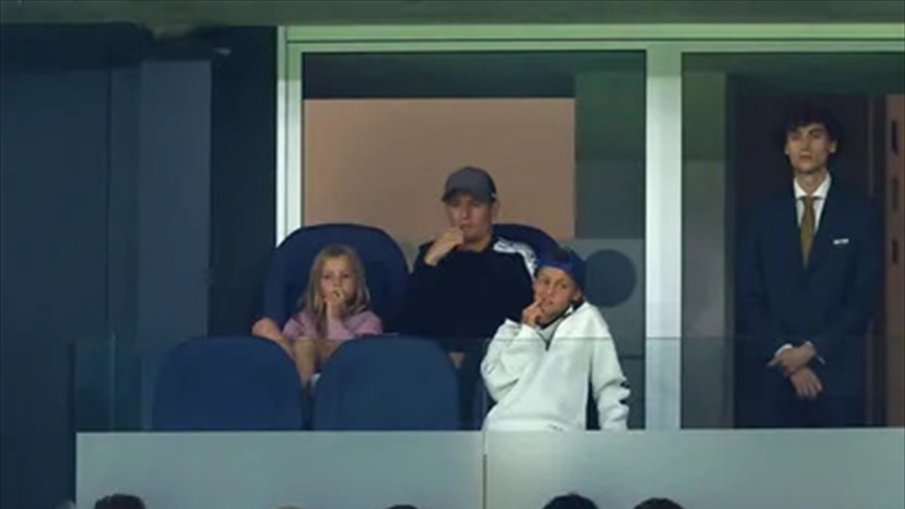 كروس يحذّر برشلونة ويستبعد تتويج أتلتيكو مدريد بدوري الأبطال