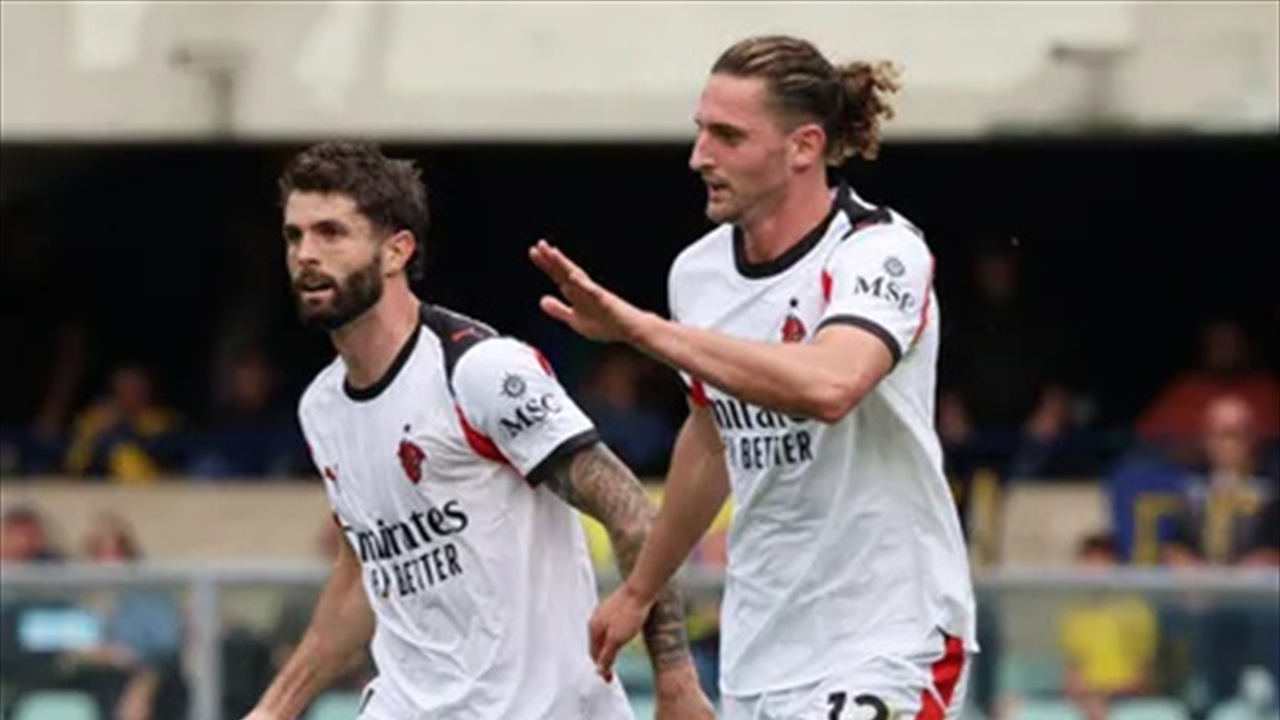 ميلان يتجاوز فيرونا ويقترب من دوري الأبطال