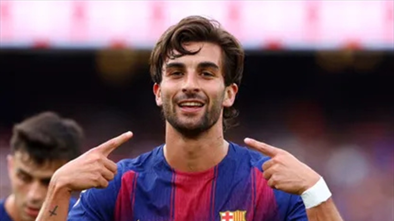 برشلونة يؤجل تجديد عقد فيران توريس رغم تألقه